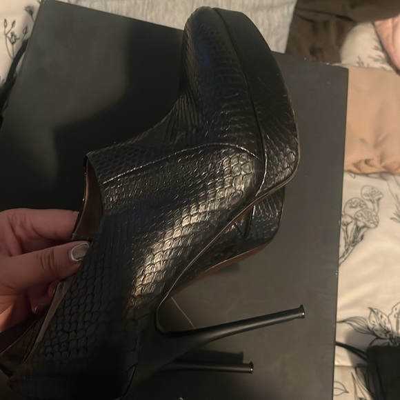 Calvin Klein Collection
Python pencil Heel booties - Picture 4 of 6